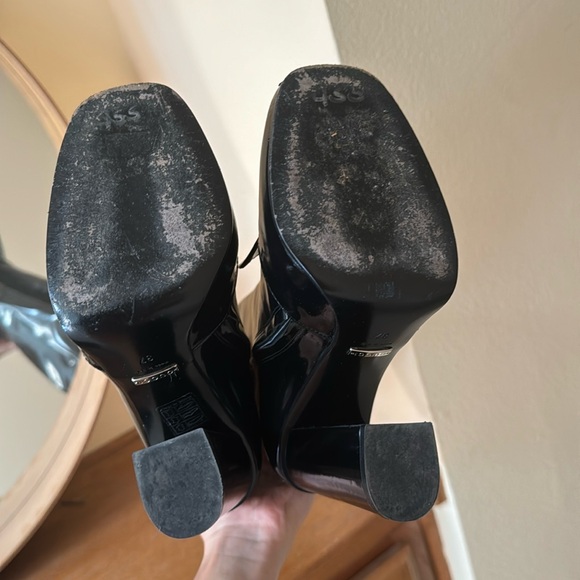 Gucci Horsebit Black Patent Leather Boots 37 Europe - Picture 4 of 4